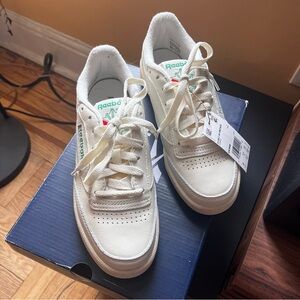NWB Reebok club c 85 vintage women’s size 7